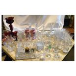 Quantity of glassware