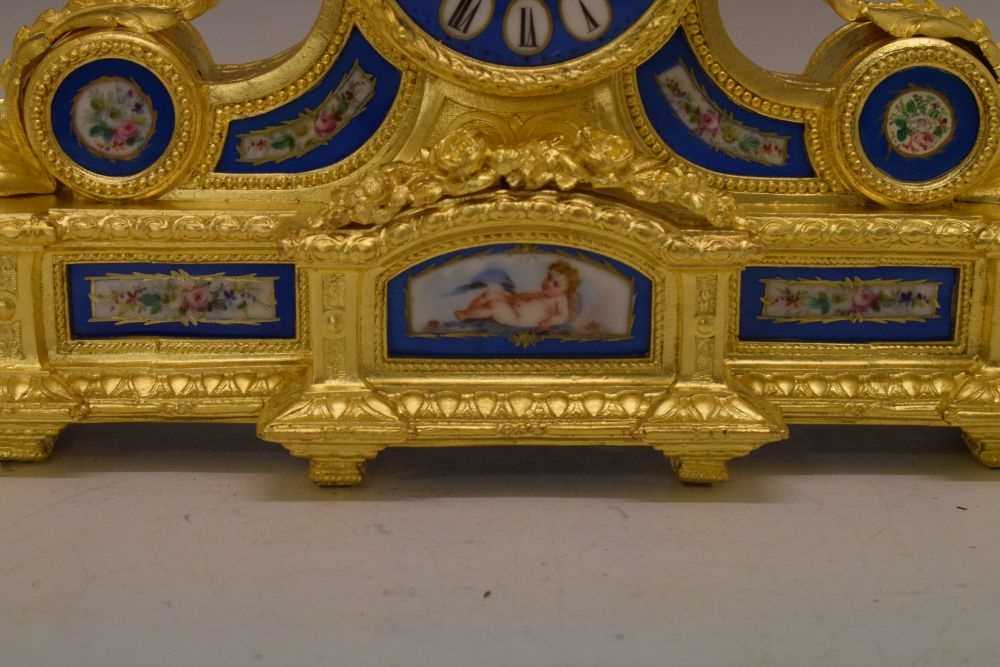 Late 19th Century French gilt metal and porcelain mantel clock - Image 2 of 9