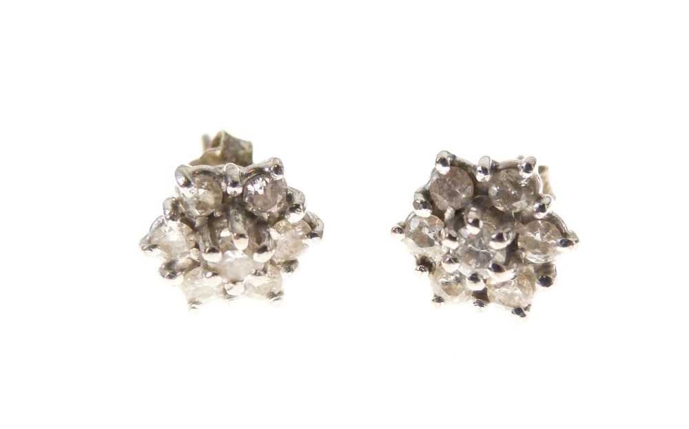 Pair of seven-stone diamond cluster ear studs - Image 6 of 10