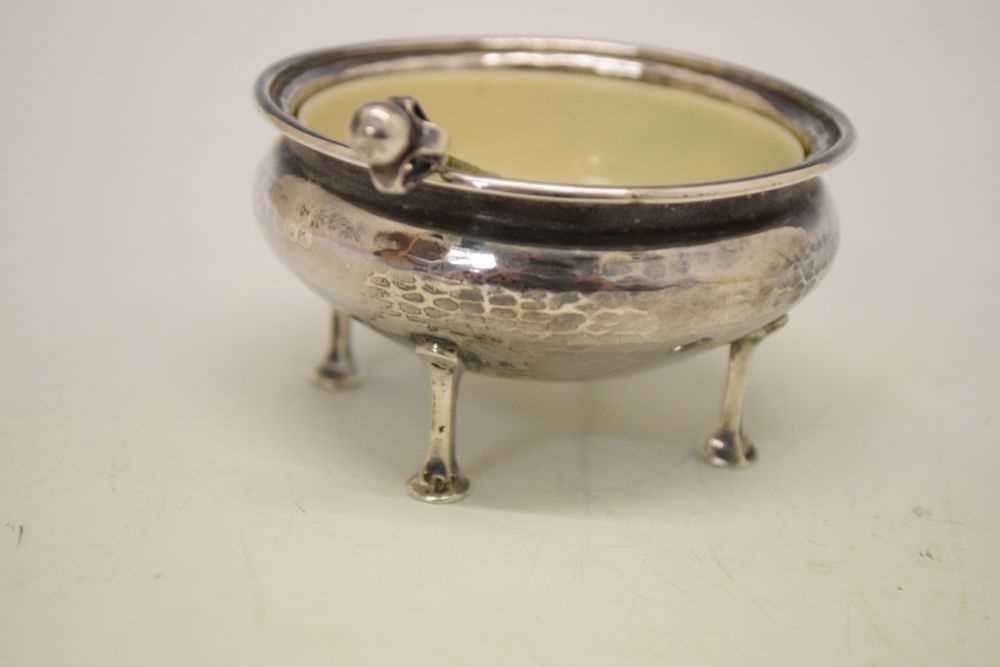 Pair of Arts and Crafts A.E Jones planished silver salts - Image 8 of 10
