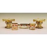 Small quantity Imari style porcelain by Derby, etc