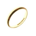 22ct gold wedding band