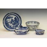 Small collection of mostly early 19th Century Chinese blue and white porcelain