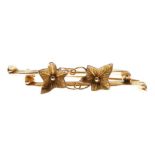 Late Victorian 9ct gold Ivy leaf brooch