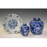 Three items of Chinese blue and white porcelain