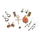 Assorted gold, yellow metal and unmarked jewellery