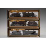 Three boxed Mainline Railways 00 gauge railway trainset locomotives and tenders