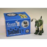 Aardman/Wallace and Gromit - 'Gromit Unleashed' figure - 'Lodekka'