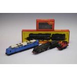 Triang and Hornby 00 gauge railway trainset locomotives