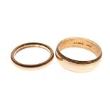 Two 9ct gold wedding bands