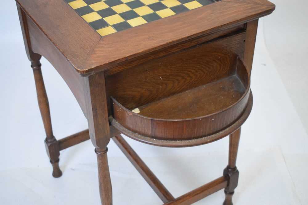 Early 20th Century oak games table - Bild 3 aus 7