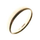 9ct gold wedding band