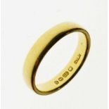 22ct gold wedding band