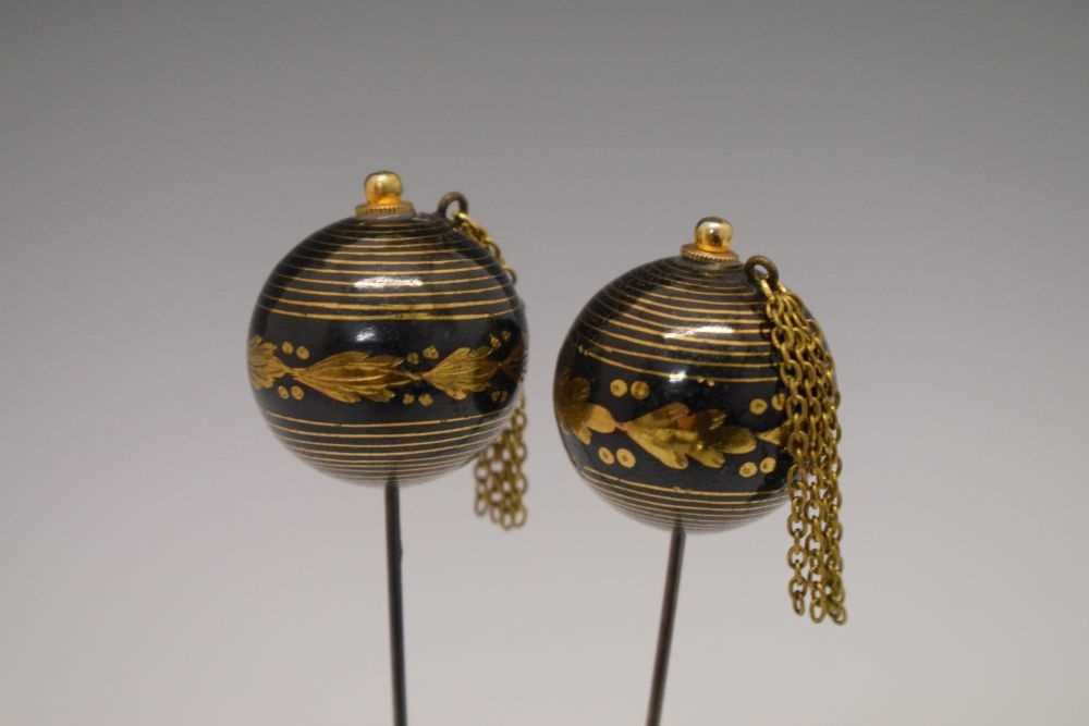 Pair of hat pins with chains - Image 2 of 4