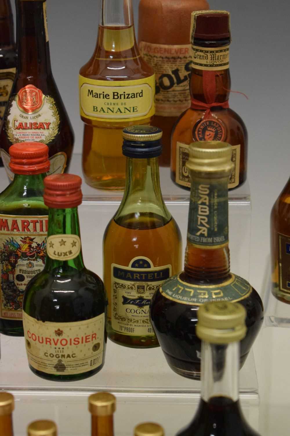 Quantity of miniatures - Image 14 of 24