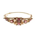 9ct gold garnet and cultured pearl hinged bangle