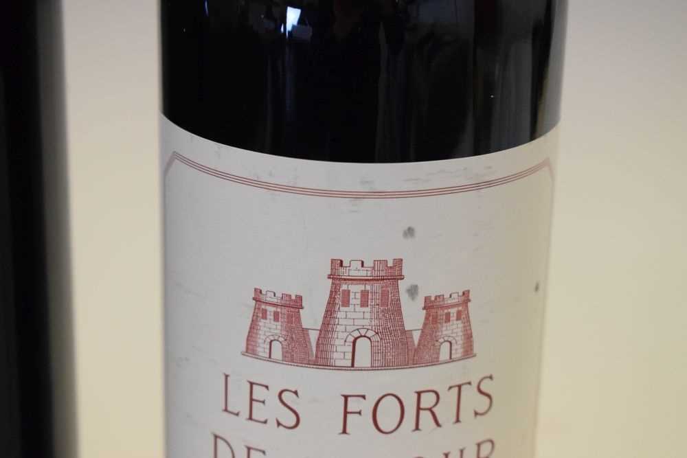 Bottle of Chateau Latour 'Les Forts de Latour' 2006 and a bottle of Chateau Pontet-Canet 2003 - Image 5 of 8