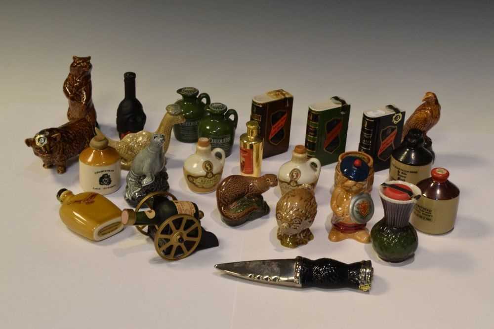 Quantity of novelty miniatures - Image 6 of 6