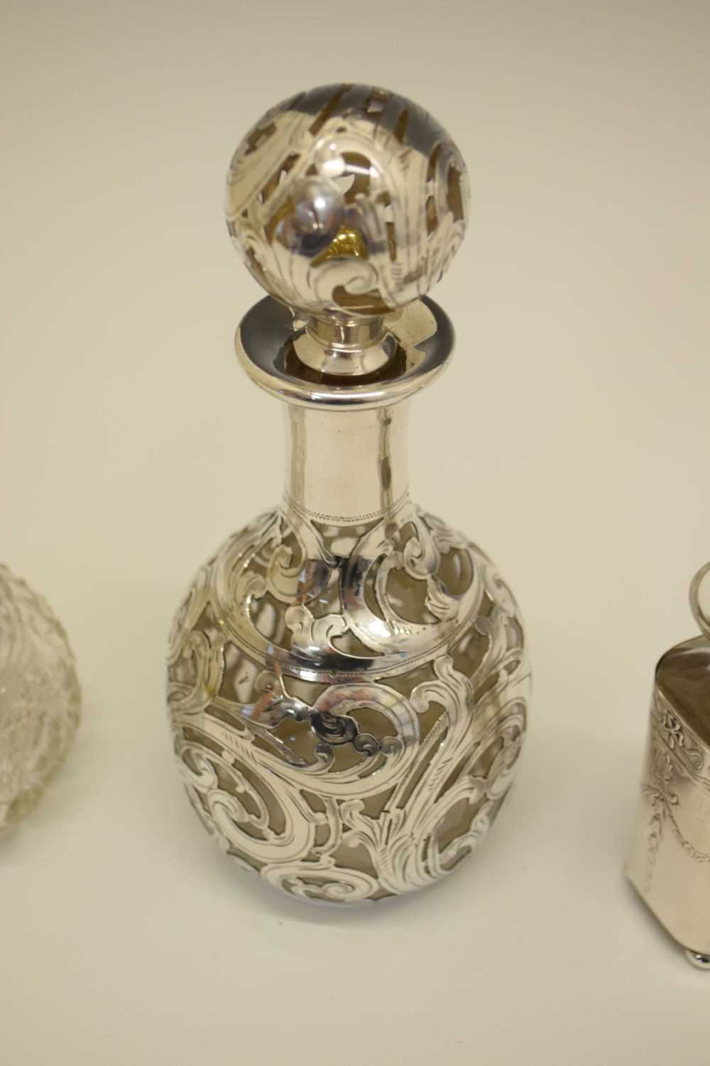 Three scent bottles - Image 8 of 10