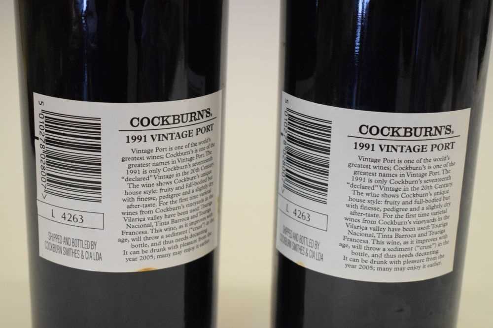 Two bottles of Cockburn's Vintage Port, 1991 - Image 5 of 6