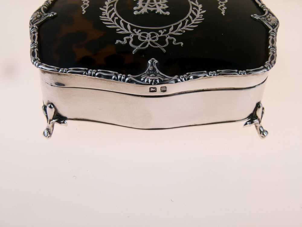 George V silver and tortoiseshell box - Image 6 of 9