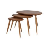 Lucian Ercolani for Ercol Furniture - Nest of three light elm 'Pebble' tables