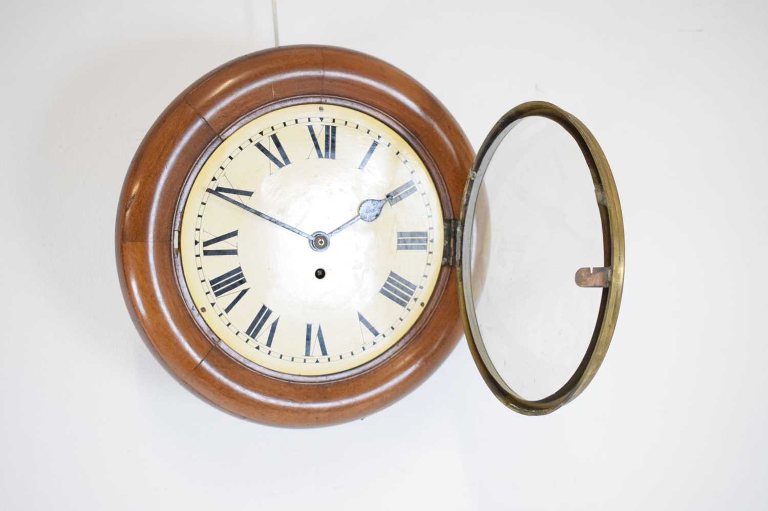 Early 20th Century single fusee wall clock - Image 5 of 9