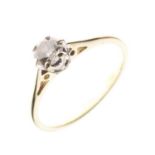 9ct gold solitaire diamond ring, 1.6g approx gross