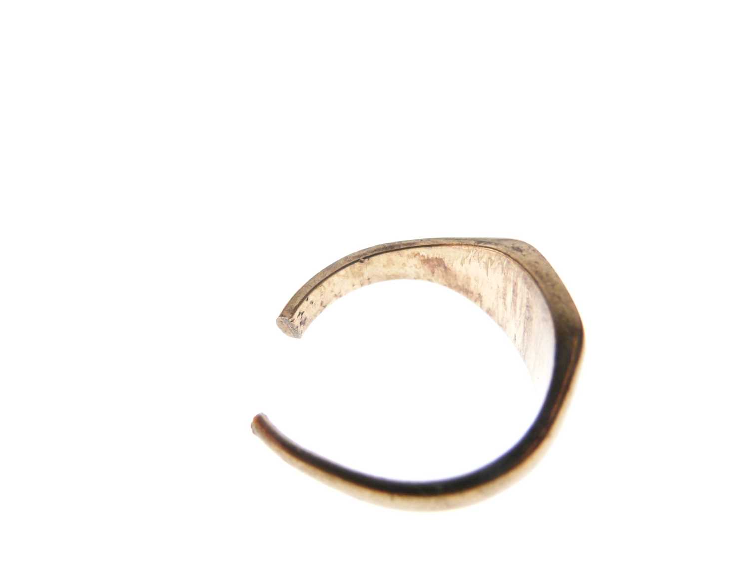 9ct signet ring (cut), 7.1g approx - Image 3 of 5