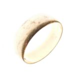 Large 18ct gold wedding band