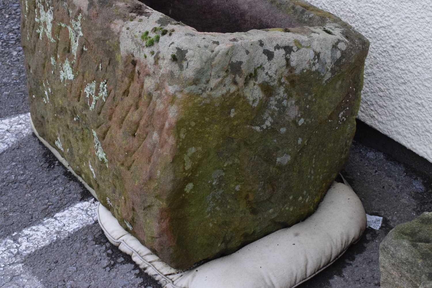 High rectangular composite stone trough - Image 3 of 4