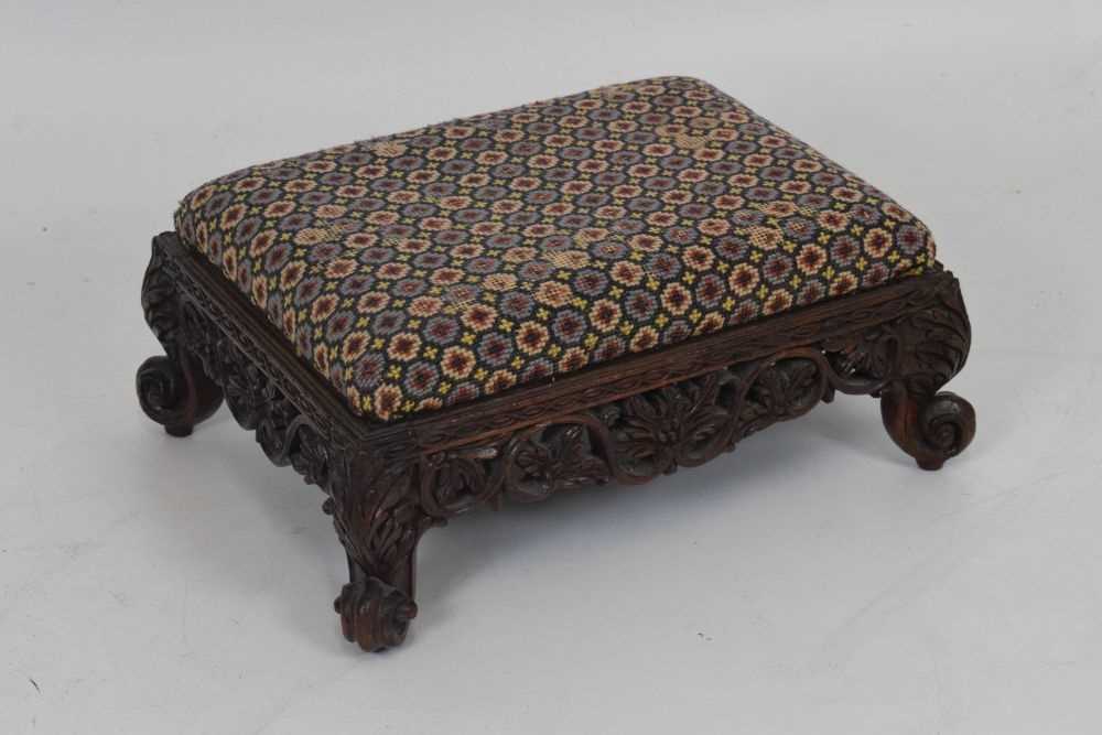 Colonial style carved hardwood footstool - Image 4 of 4