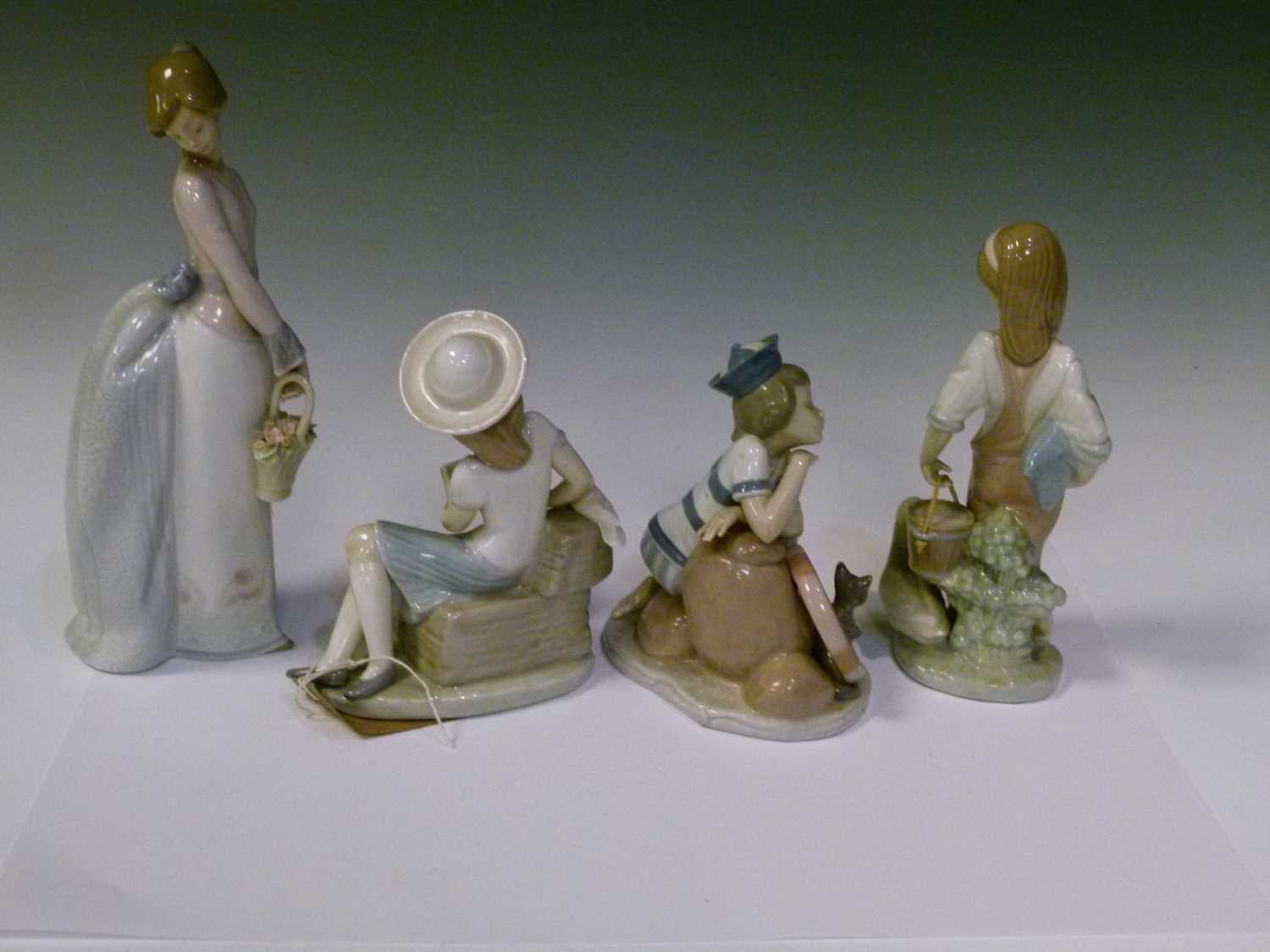 Lladro - Four boxed porcelain figures - Image 2 of 5