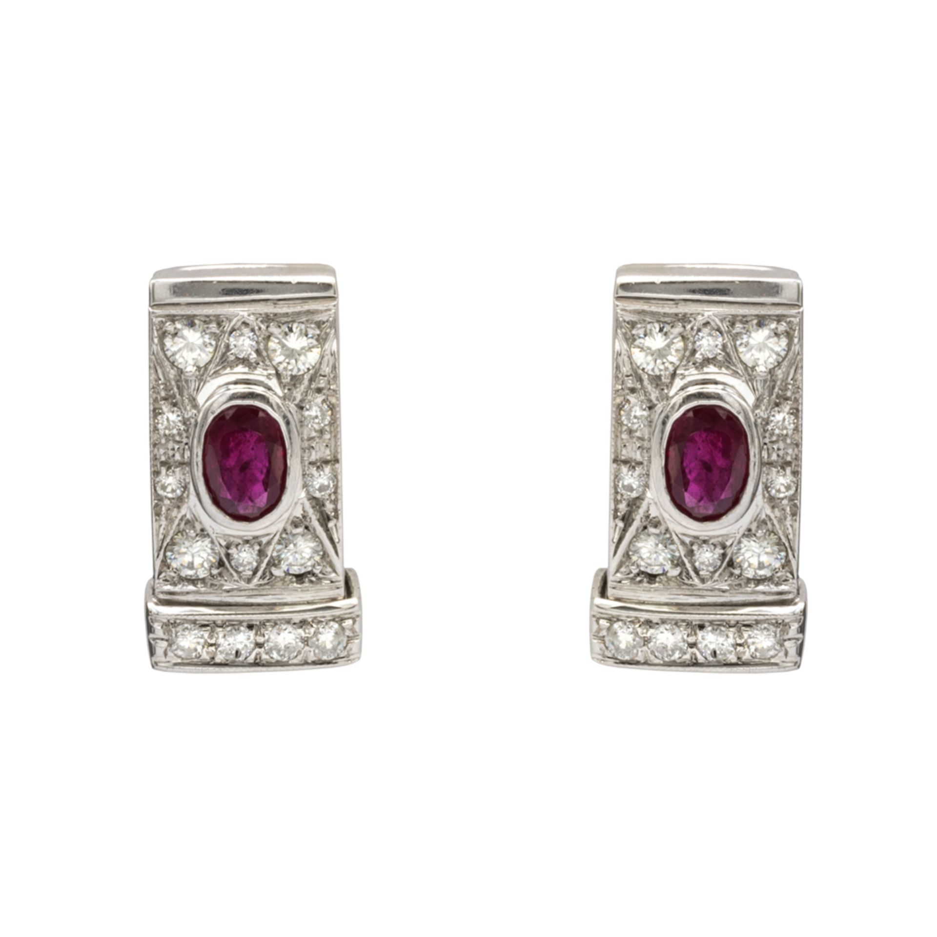 18kt white gold rubies and diamonds lobe earrings