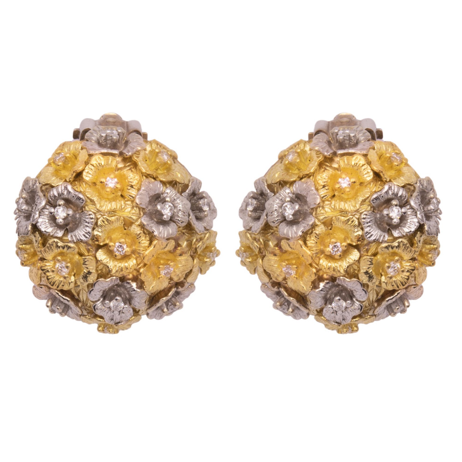 18kt two-color gold and diamonds Lobe flower earrings