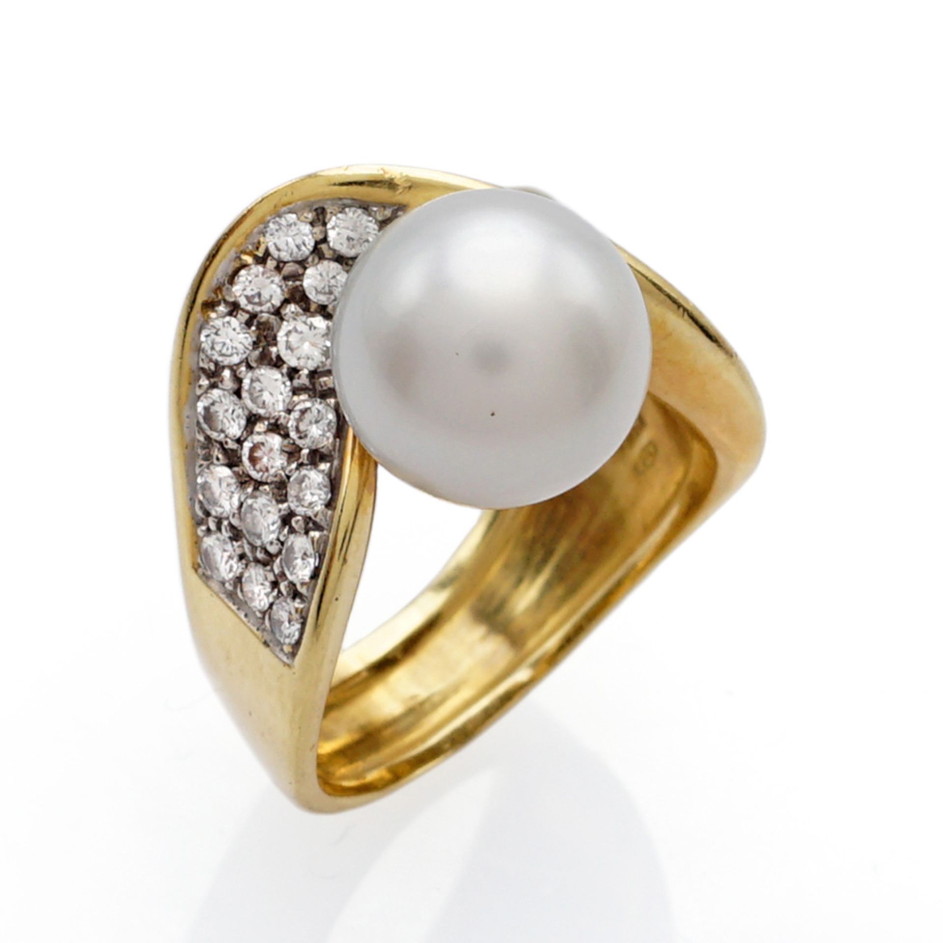 18kt yellow gold ring with Japanese pearl - Image 2 of 2