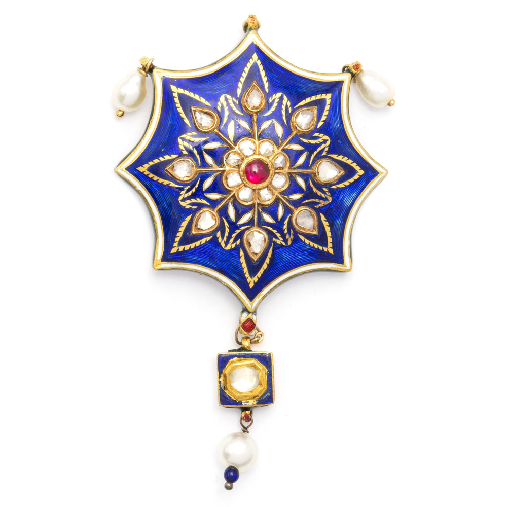 18kt gold and blue enamel pendant