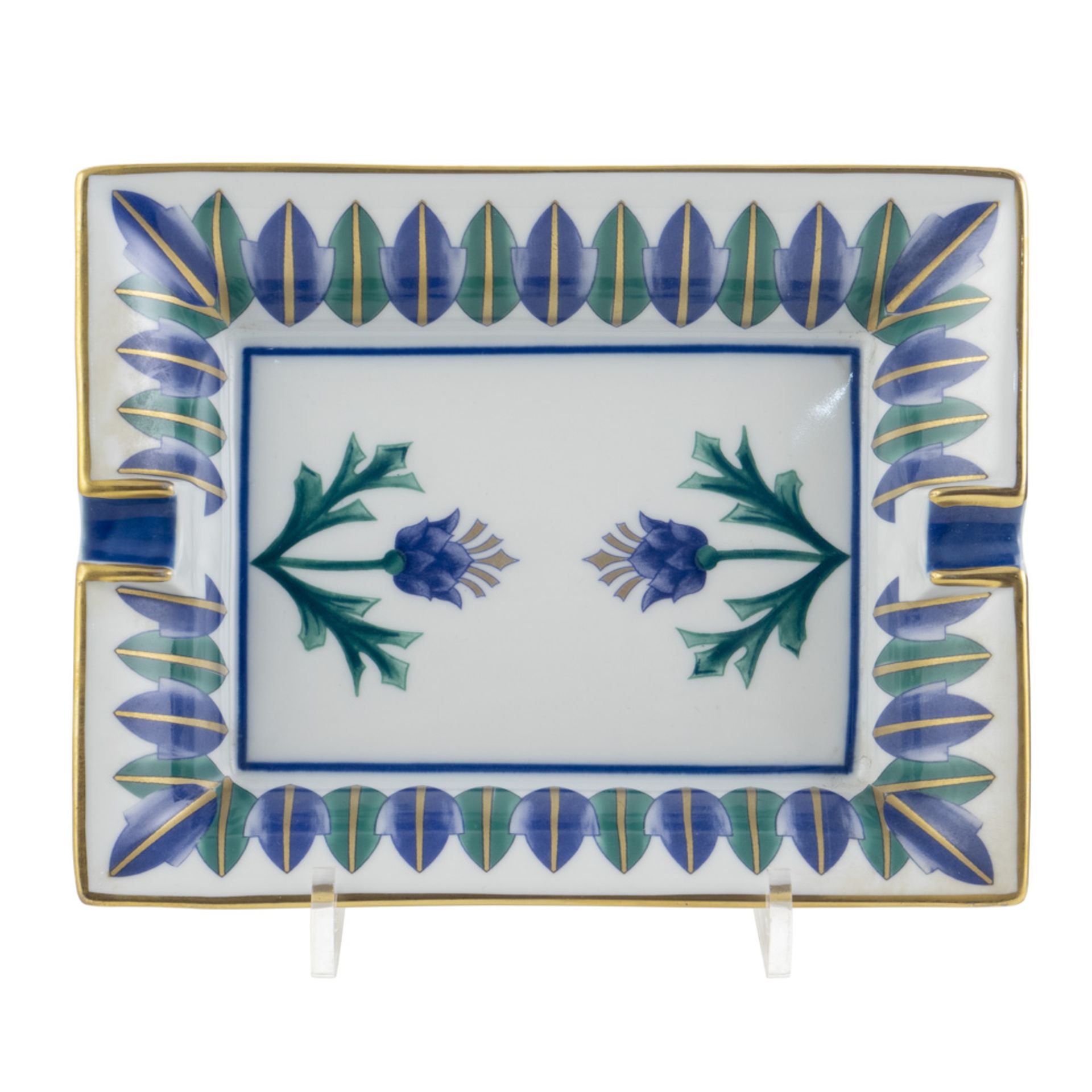 Polychrome porcelain ashtray