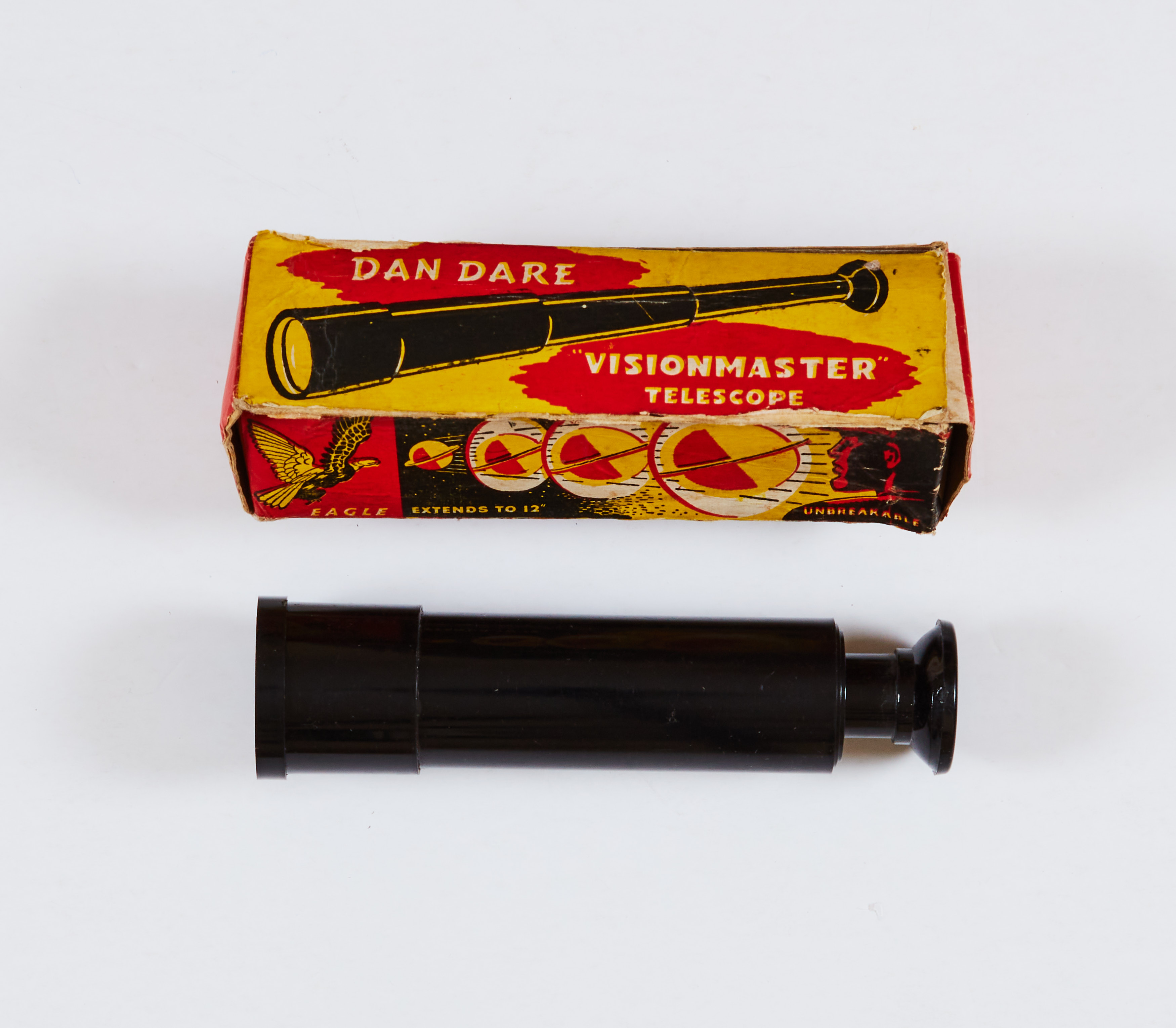 Dan Dare Visionmaster telescope (1953) In original (worn and slightly crushed) box. 6 ins. long