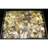 World coins - miscellaneous accumulation, mixed grades. (577)