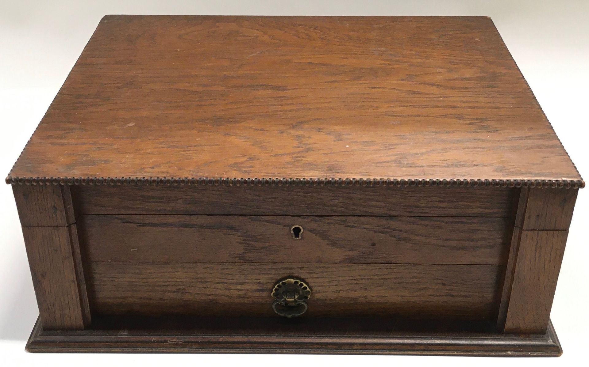 Extensive canteen of cutlery by William Bocking. Hinged box with drawer under. - Image 4 of 4