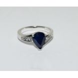 Pear cut sapphire 925 silver ring. Size M.