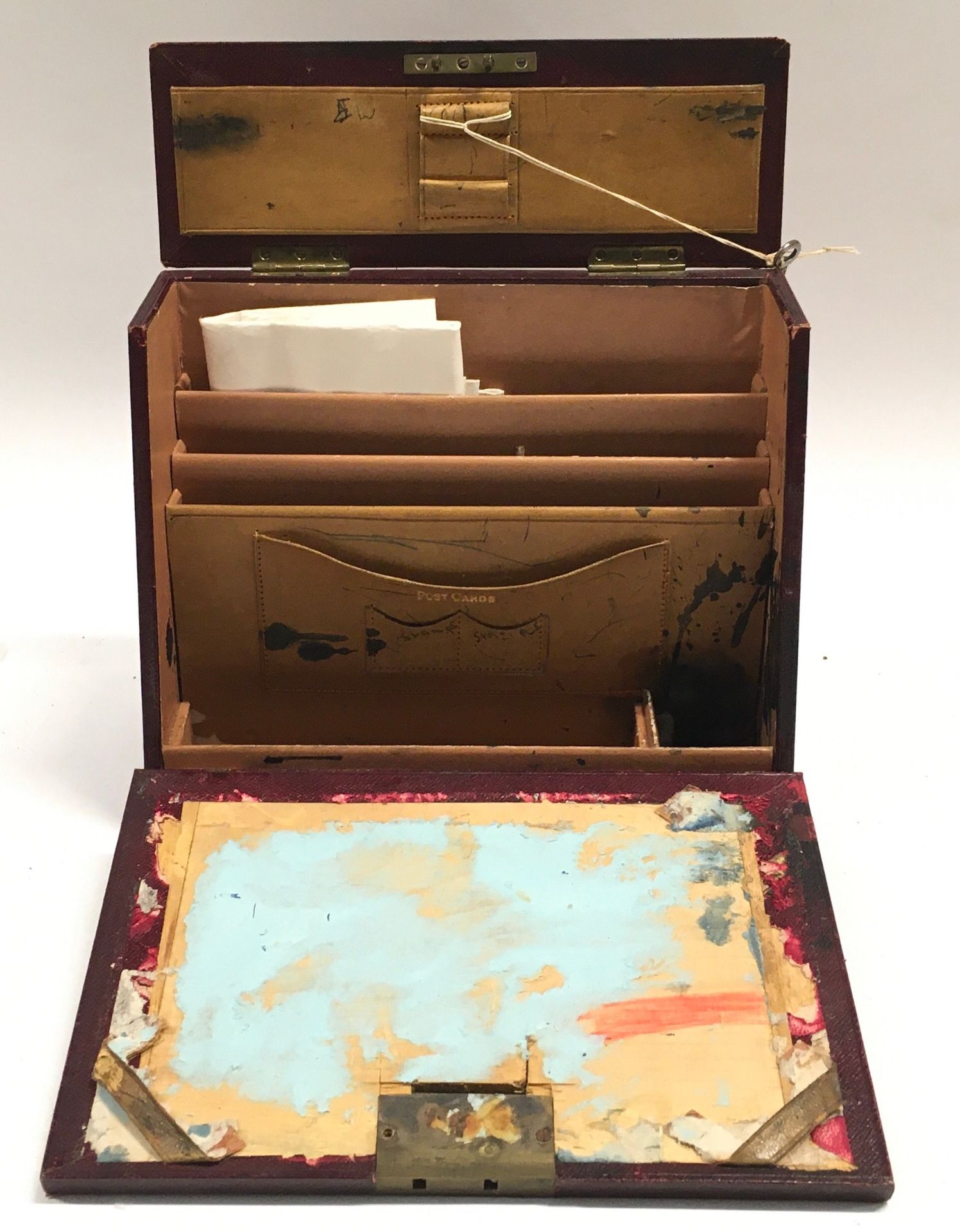 Collectibles to include a desk letter tidy with leather interior, boxed part set of scientific - Image 2 of 3