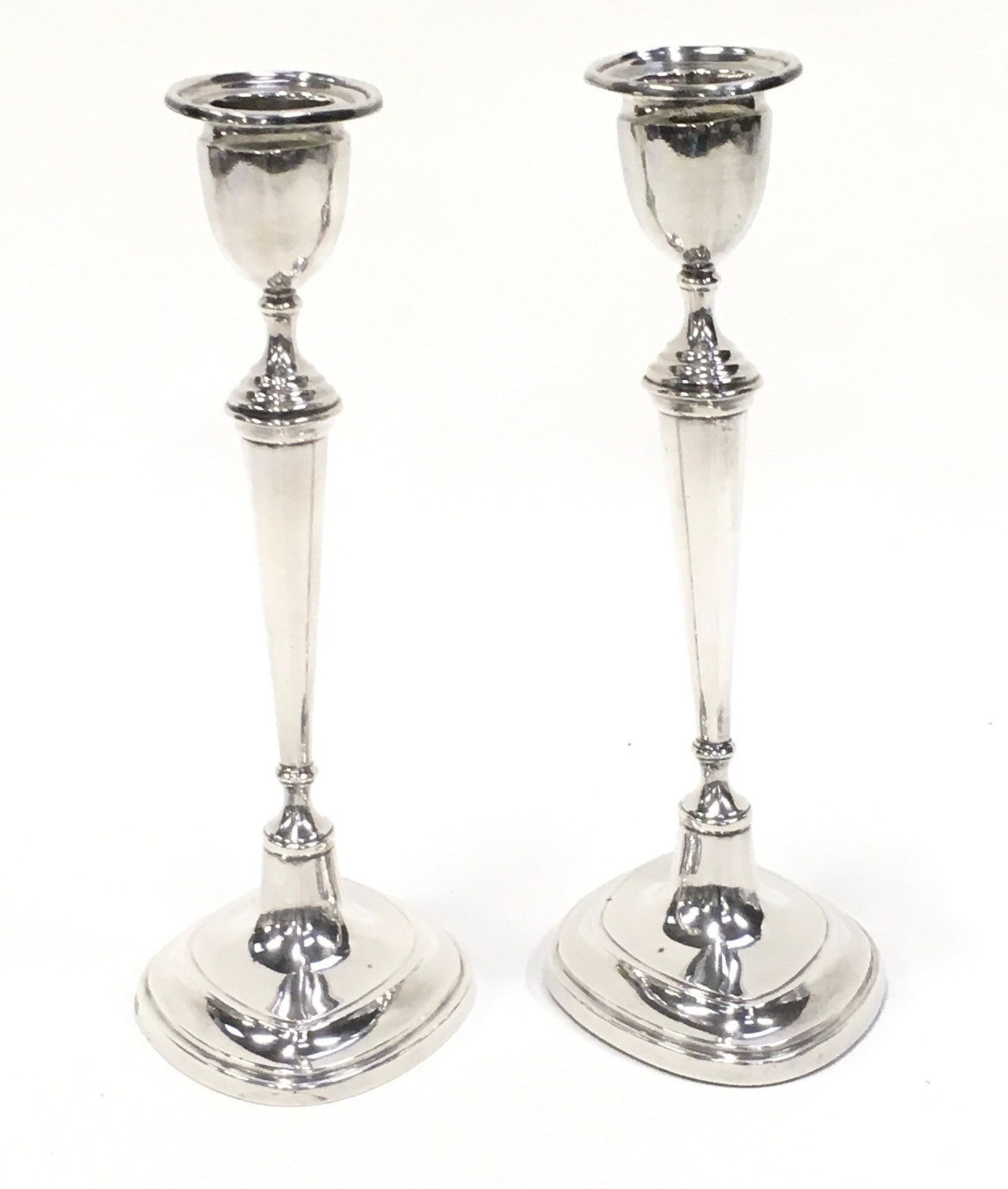 A pair of sterling silver hallmarked candlesticks each 18.5cm tall. - Image 3 of 6
