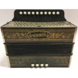 Vintage Hohner 16 keys squeezebox/accordian