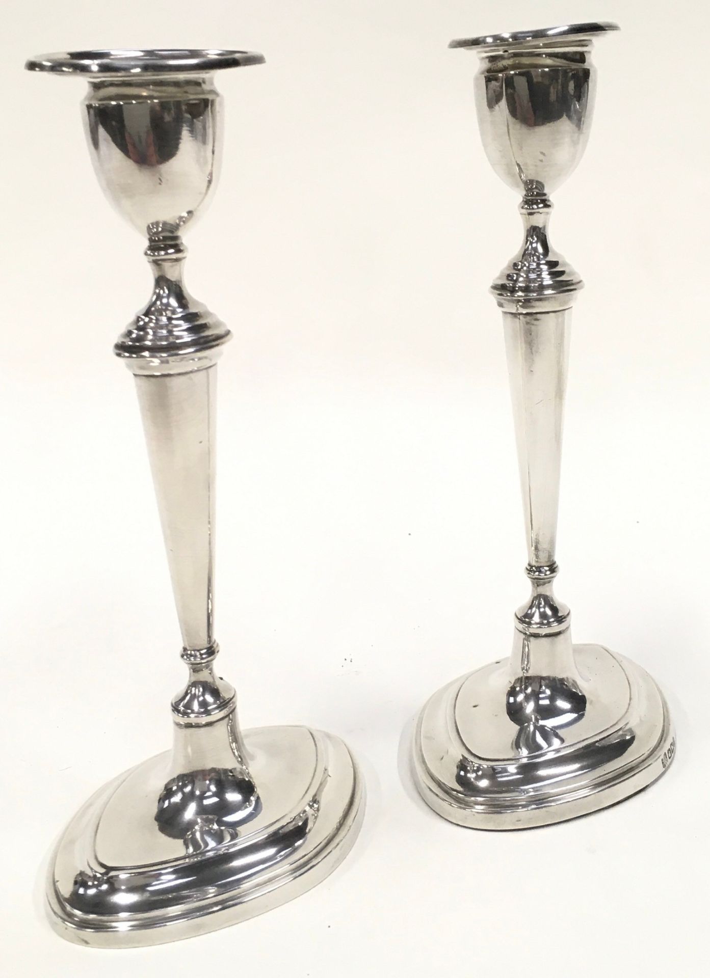 A pair of sterling silver hallmarked candlesticks each 18.5cm tall. - Image 4 of 6