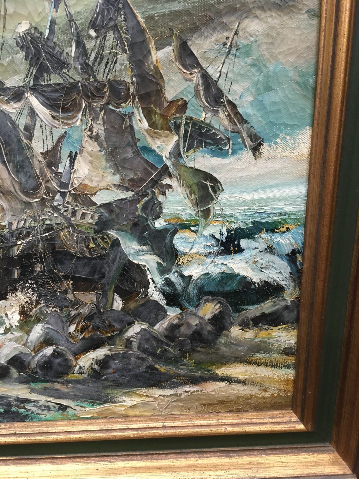 Gilt frame oil on canvase of a smuggling wrecking crew signed at bottom corner 105x75 cm - Image 3 of 7