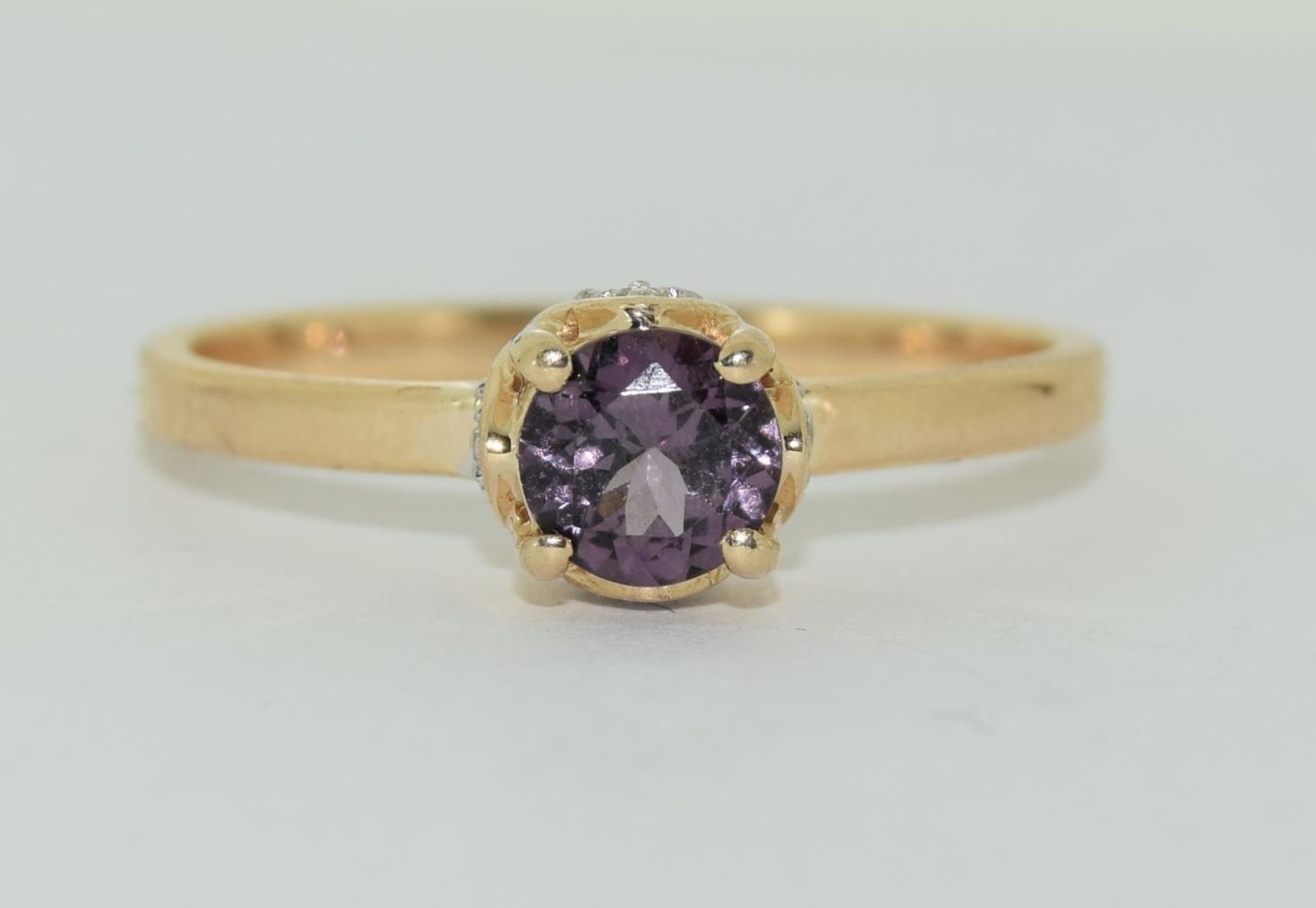 9ct gold ladies Amethyst and diamond crown ring size R