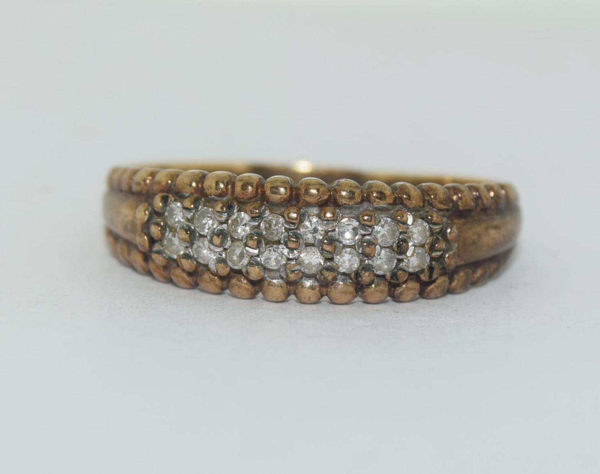 9ct gold ladies diamond bar ring size R - Image 5 of 5