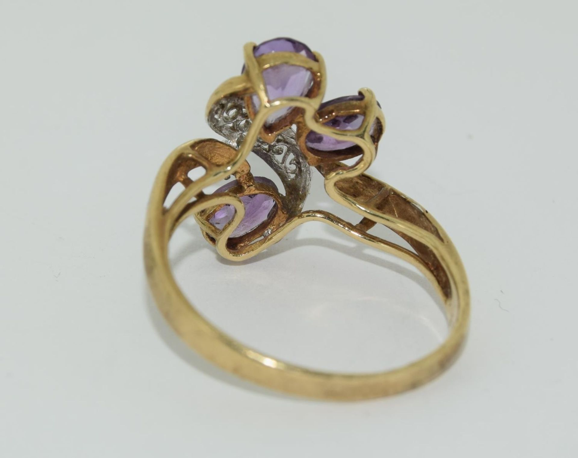 9ct gold ladies Amethyst and diamond sweep ring size R - Image 3 of 5